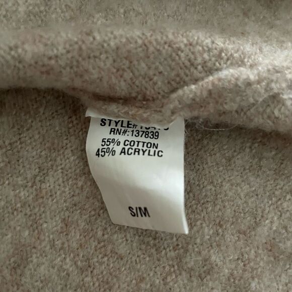 Lottie Women’s Tan V Neck Sweater Size S / M - Picture 6 of 7